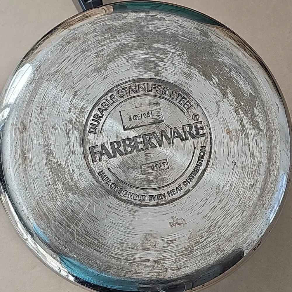 Farberware 10/18 Stainless Steel 3Qt Sauce Pan with Lid
